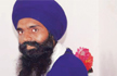 Angry teacher puts a gun to students head in Ludhiana